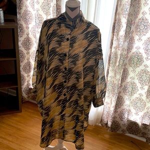 tan, black, and gold Ashro Dress loose shirt in animal print